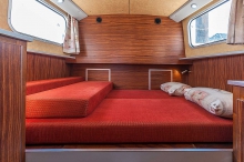 Barka turystyczna Penichette 1107 W - czarter barek foto: LOCABOAT