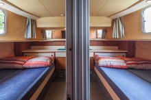 Barka turystyczna Penichette 1260 R - czarter barek foto: LOCABOAT