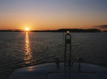 Czarter barki turystycznej w Finlandi foto: Saimaan Solmu